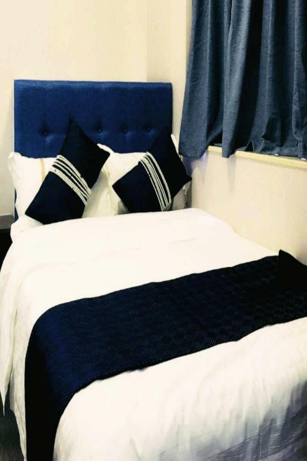 קוולון Capital Guest House מראה חיצוני תמונה