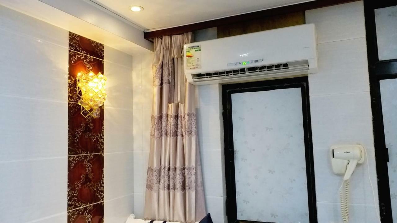 קוולון Capital Guest House מראה חיצוני תמונה